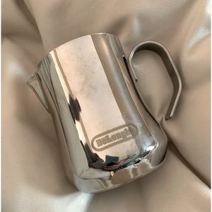 DeLonghi Milk Frothing Jug NIB